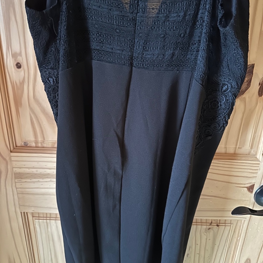 Dress - Picture 2 of 5